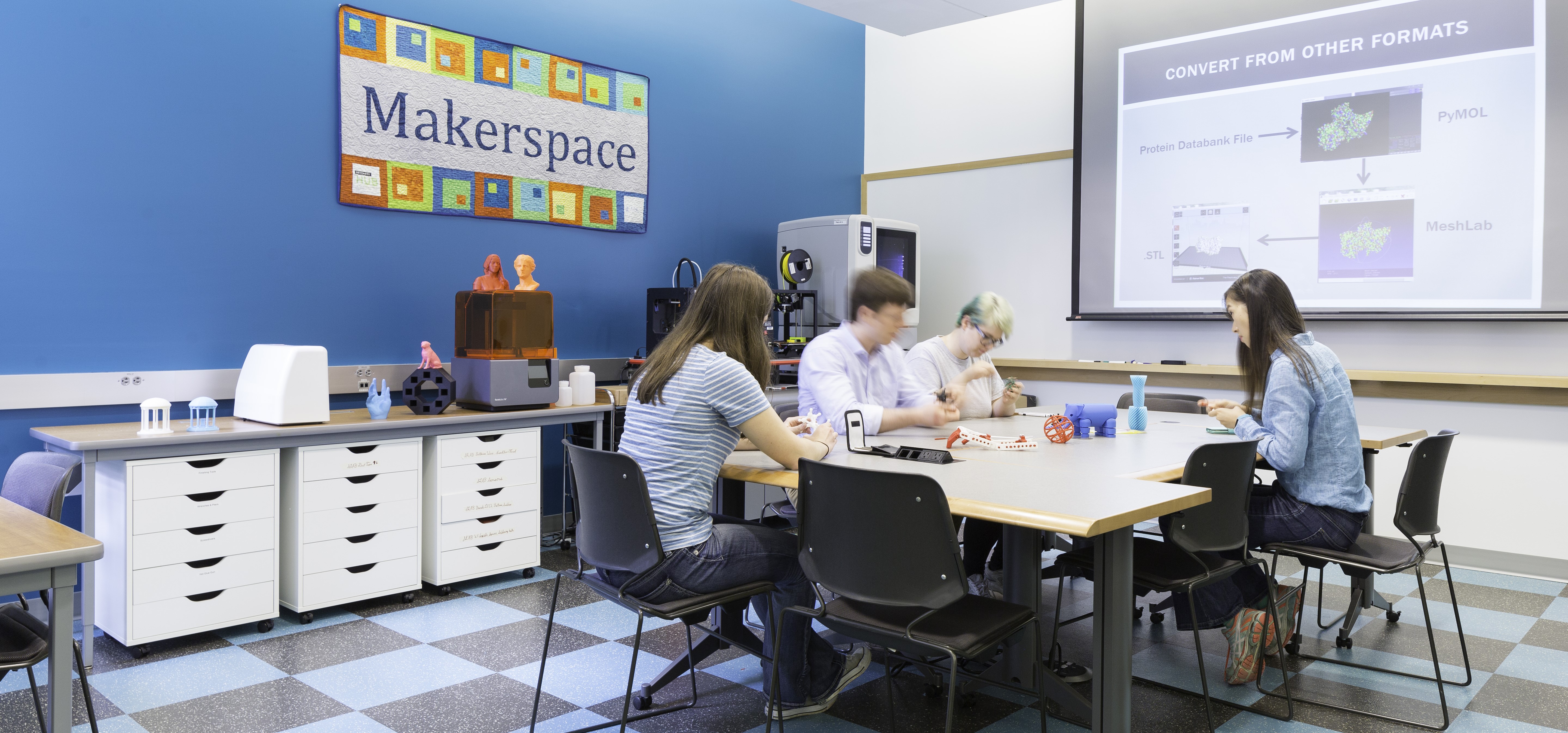 students working in the Kenan Science Library Makerspace
