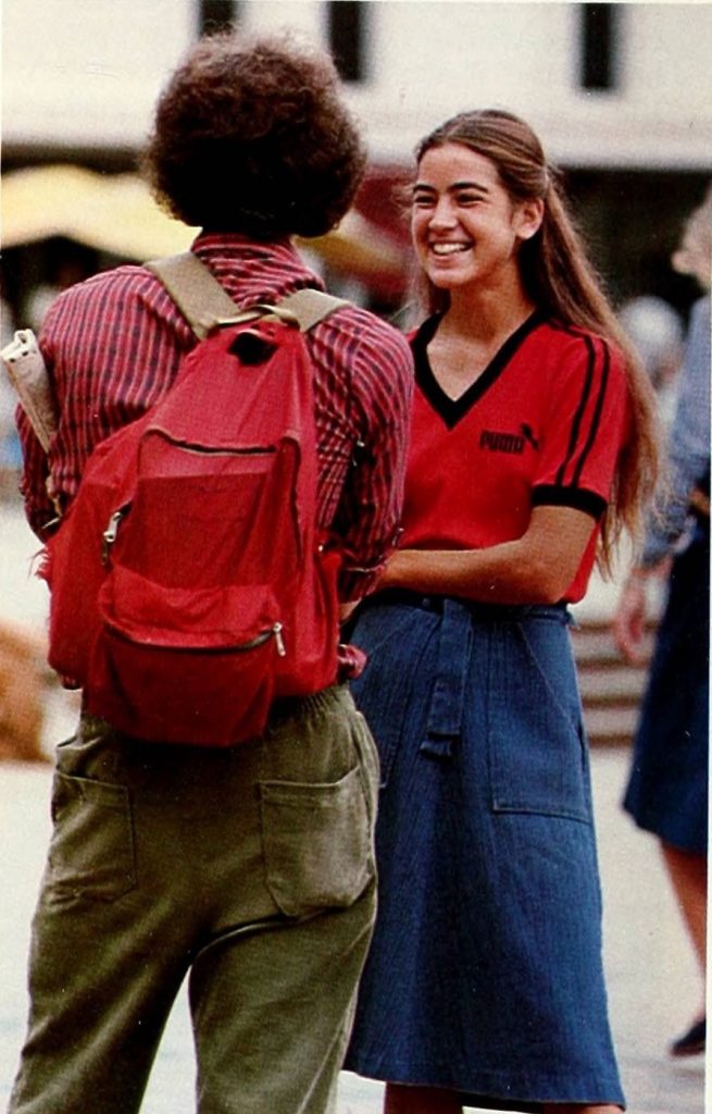 Two students in the pit from 1990. 